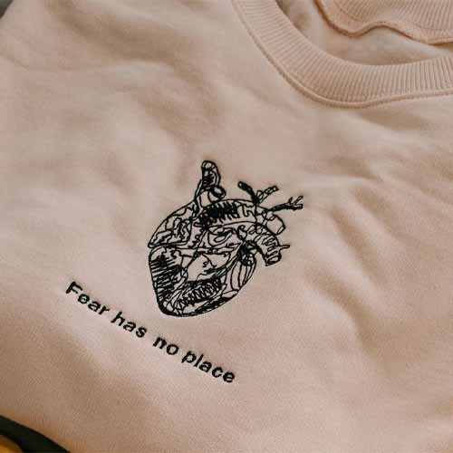 Sportswear and activewear manufacturing with sublimation
